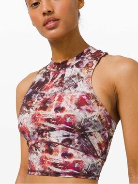 Lululemon Everlux and Mesh Cropped Tank Size 8